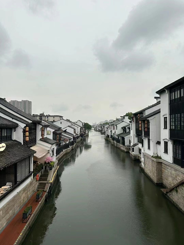 风景-图片来源编辑网