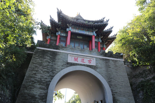 辽宁千山-图片来源编辑网-太阳王